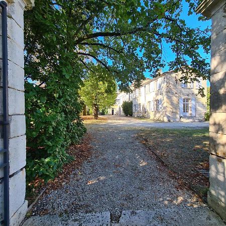 Bed and Breakfast Domaine De Belisle Magnac-sur-Touvre Exterior foto