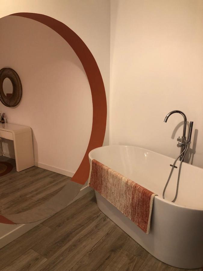 Bed and Breakfast Domaine De Belisle Magnac-sur-Touvre Exterior foto